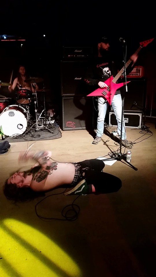 Endless Swarm live at Shredinburgh Festival 3.